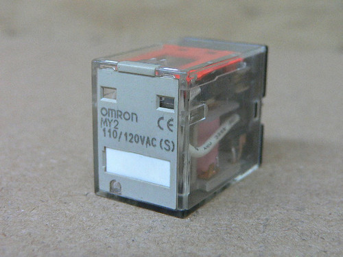 OMRON MY2 110/120VAC RELAY