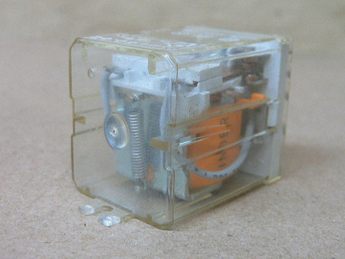 FINDER 60.62 RELAY 110VAC FINDER 60.62 RELAY 110VAC