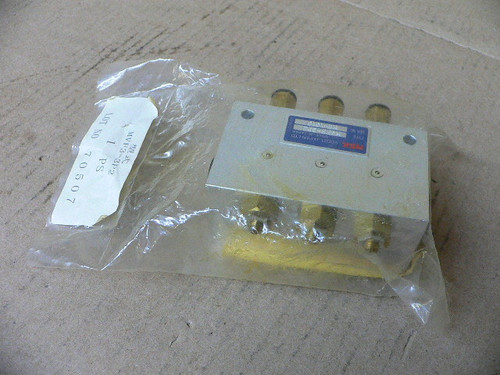 NSK MVF3-3P2 HYDRAULIC VALVE BLOCK