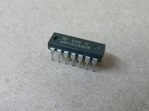 SIGNETICS DM74LS30N, 949 DIN DIP MODULE