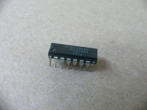 MOTOROLA MC688P, MC8T98P DIN DIP MODULE