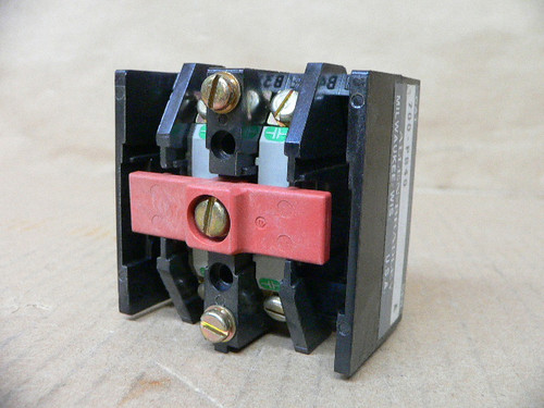Allen Bradley 700-PB40 Series A Bul 700 Direct Drive Master control AC Relay