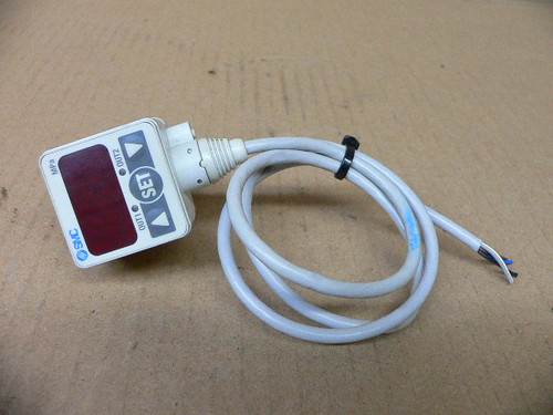 SMC ISE40-T1-62L 12-24 VDC Digital Pressure Sensor Switch ISE40T162L