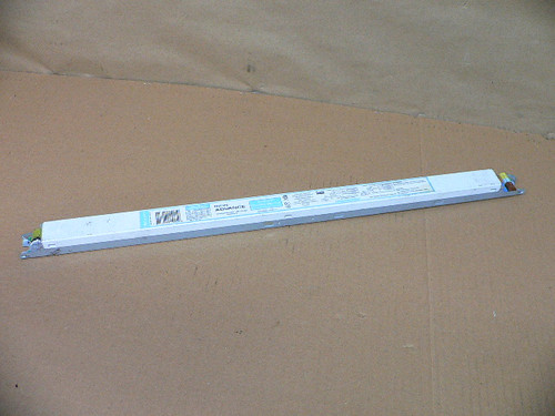 Philips Advance ICN-2S54-90C-T Electronic Ballast for 1 or 2 Lamps Philips Advance ICN-2S54-90C-T Electronic Ballast for 1 or 2 Lamps