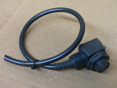 Allen Bradley 42EF-B1MPBE-A2 Photoswitch Sensor RightSight