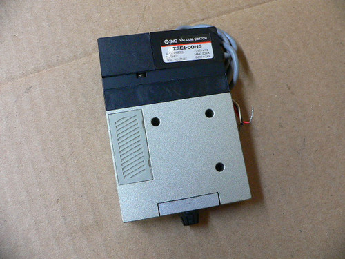 SMC ZSE1-00-15 ZSE10015 COMPACT PRESSURE SWITCH SMC ZSE1-00-15 ZSE10015 COMPACT PRESSURE SWITCH