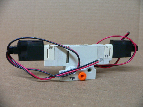 SMC VQ0251-5M VQ02515M VALVE DBL NON PLUG-IN