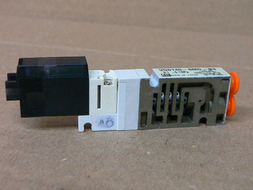 SMC VQ0140-5MO-N3 VQ01405MON3 VALVE SGL FLIP N/PLUG-IN
