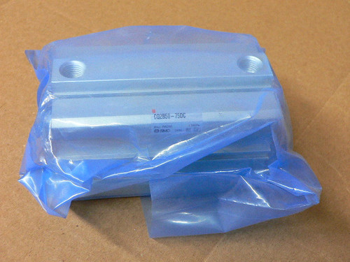 SMC 50MM BORE 75MM STROKE PNEUMATIC CYLINDER, CQ2B50-75DC-XC18