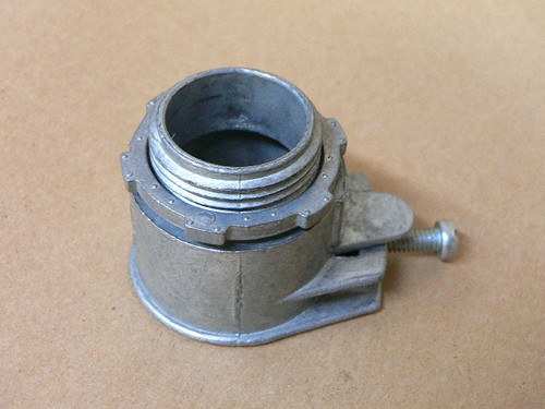 TEMCO ELECTRIC 06710, 1'' saddle type connector