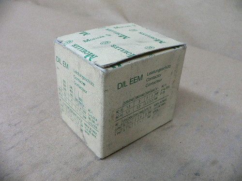 MOELLER DILER-22 CONTACTOR RELAY 110/120V MOELLER DILER-22 CONTACTOR RELAY 110/120V