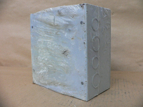 HAMMOND MANUFACTURING CSK0884 ENCLOSURE W/SCREW COVER 8X8X4IN HAMMOND MANUFACTURING CSK0884 ENCLOSURE W/SCREW COVER 8X8X4IN