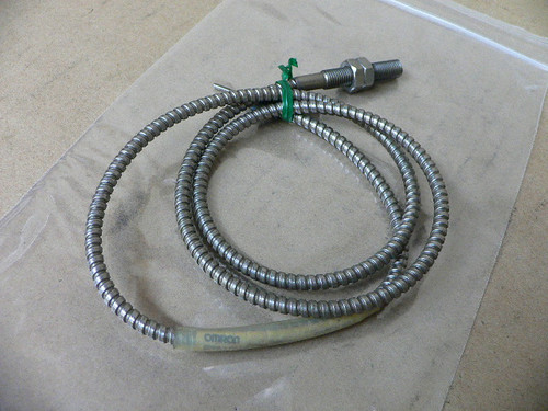 OMRON E32-UTAT1-3F E32UTAT13F FIBER OPTIC CABLE ARMORED 3FT OMRON E32-UTAT1-3F E32UTAT13F FIBER OPTIC CABLE ARMORED 3FT