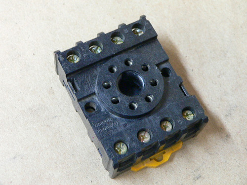 Omron PF083A-E Connecting Socket Relay 10A 250V~2614W Omron PF083A-E Connecting Socket Relay 10A 250V~2614W