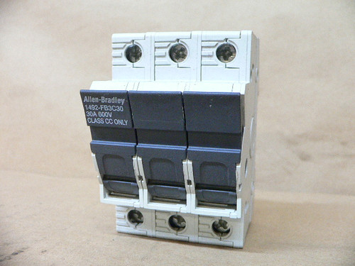 Allen Bradley 1492-FB3C30 Series A 600V 30A Fuse Holder Allen Bradley 1492-FB3C30 Series A 600V 30A Fuse Holder