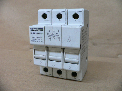 Ferraz Shawmut Gould Ultrasafe USCC3 3 Pole Fuse Holder 600 V 30 Amp