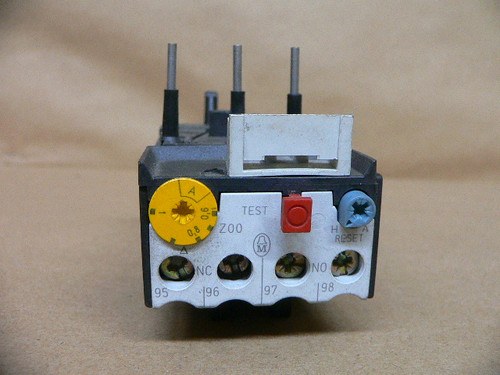 Klockner Moeller Z00-1 Overload Relay (0.6 to 1 Amp) Klockner Moeller Z00-1 Overload Relay (0.6 to 1 Amp)