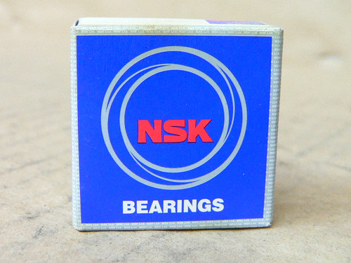 NSK R8DDCE ROLLER BEARING