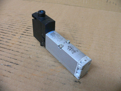 FESTO VSVA-B-M52-AZD-A2-1T1L SOLENOID VALVE, 24VDC