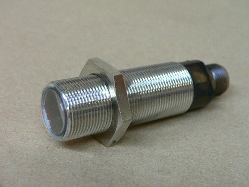 BAUMER ELECTRIC FPAM 18N3151/S14 POSITION PHOTOELECTRIC SENSORS RETRO-REFLECTIVE