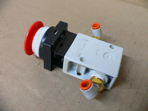 SMC VM230-N02 Air Push Button Mechanical Valve SMC VM230-N02 Air Push Button Mechanical Valve