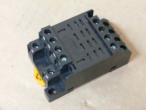 OMRON Relay Timer Socket Base PTF14A-E PTF14AE OMRON Relay Timer Socket Base PTF14A-E PTF14AE
