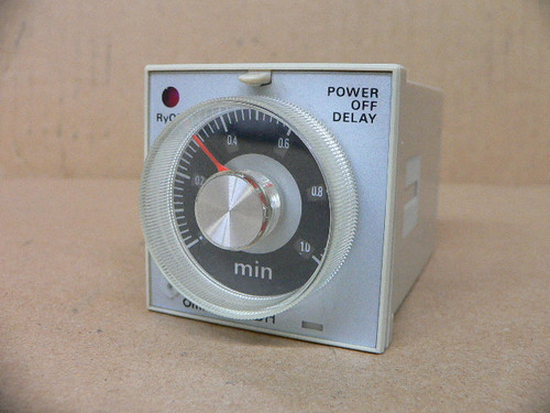 Omron Timer H3BH-8 100/110/120 VAC Time Range 0.5 to 10 sec Omron Timer H3BH-8 100/110/120 VAC Time Range 0.5 to 10 sec