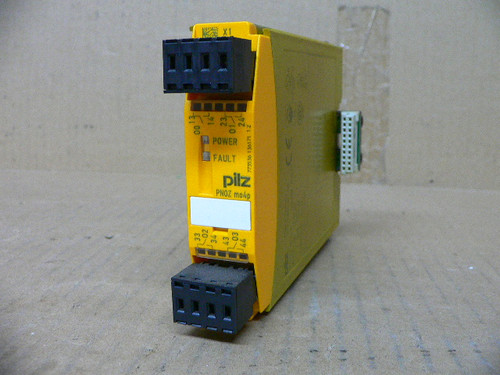 PILZ PNOZ-MO4P-4N/O PNOZMO4P4NO EXPANSION MODULE 773536 PILZ PNOZ-MO4P-4N/O PNOZMO4P4NO EXPANSION MODULE 773536