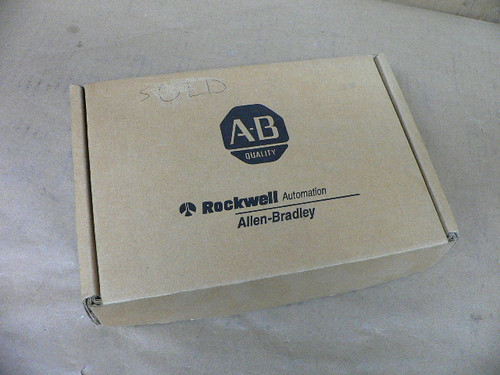 ALLEN BRADLEY 1746 -IB8 SER. A NEW SLC 500 OUTPUT MODULE 1746IB8