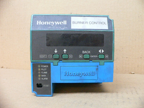 USED HONEYWELL RM7838 A 1014 BURNER CONTROL ,ST7800 A 1021 10 SECONDS BV