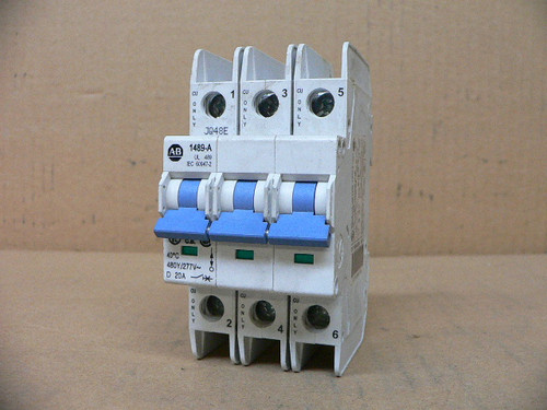 Allen Bradley 1489-A3D200 Industrial Circuit Breaker 3P 20A 480Y/277 1489A3D200 Allen Bradley 1489-A3D200 Industrial Circuit Breaker 3P 20A 480Y/277 1489A3D200