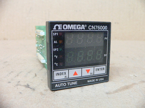 OMEGA CN76000 Microprocessor Temp / Process Controller - CN76133