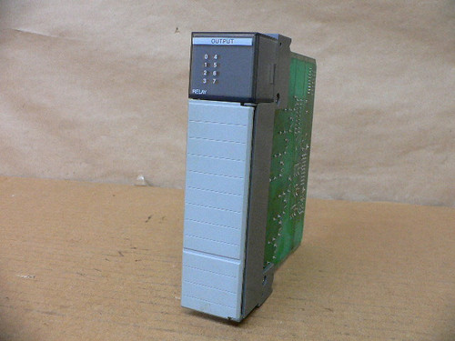 ALLEN BRADLEY 1746-OW8 SLC 500 OUTPUT MODULE 1746OW8