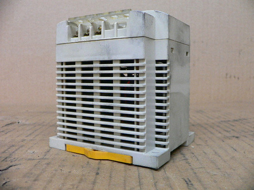 OMRON S82K-03024 DC Power Supply Output 24 Vdc 1.3A In: 100-240Vac 0.9A OMRON S82K-03024 DC Power Supply Output 24 Vdc 1.3A In: 100-240Vac 0.9A