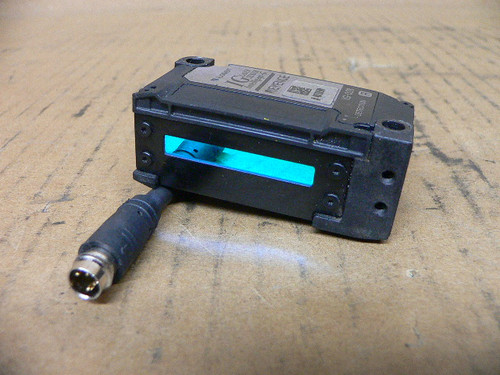 KEYENCE IG INTELLIGENT-G LASER SENSOR IG-028 R RIG-028 RECEIVER KEYENCE IG INTELLIGENT-G LASER SENSOR IG-028 R RIG-028 RECEIVER