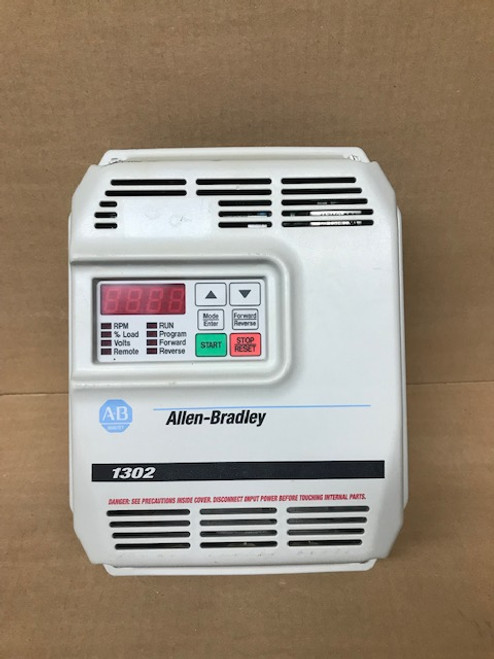 Allen Bradley 1302-C002-AA AC Drive 3.4AMP 2HP 3PH 575VAC USED Allen Bradley 1302-C002-AA AC Drive 3.4AMP 2HP 3PH 575VAC USED