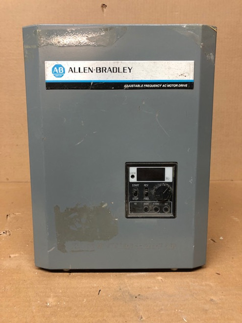 Allen Bradley 1333-AAC 575v 1.9a 3ph  AC Motor Drive Allen Bradley 1333-AAC 575v 1.9a 3ph  AC Motor Drive