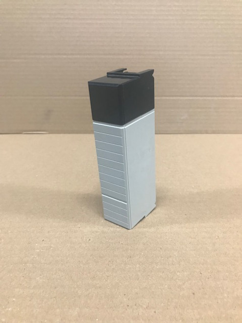 Allen Bradley 1756-N2 Ser. A ControlLogix Card Slot Filler 1756N2