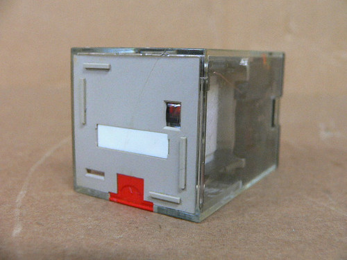 Omron MKS3PIN-5 General Purpose Relay 120V AC Coil