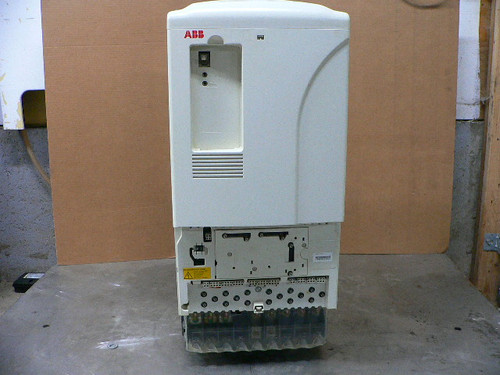 ABB ACS Industrial AC Drive ACS800-U1-0070-7 3-PHASE 525-690 V AC 50/60 HZ 60 HP ABB ACS Industrial AC Drive ACS800-U1-0070-7 3-PHASE 525-690 V AC 50/60 HZ 60 HP