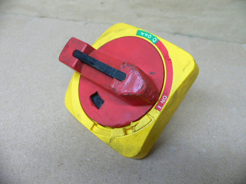 AB ALLEN BRADLEY 194R-HS4E SERIES A OPERATING DISCONNECT SWITCH HANDLE