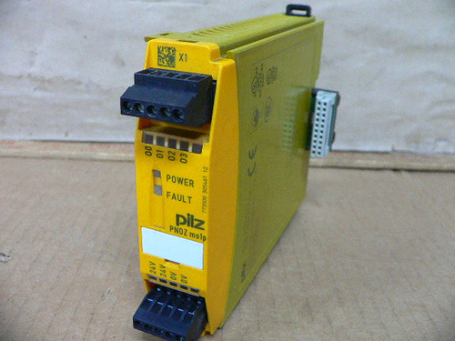 Pilz PNOZ mo1p Safety Relay Expansion Module