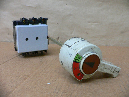 ALLEN BRADLEY 30AMP 600VAC DISCONNECT SWITCH 194R-NN030P3 SERIES B