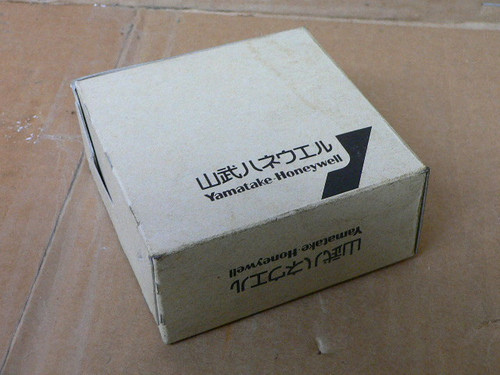Honeywell FL7M-3J6HD-E Proximity Switch