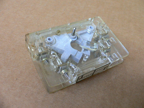 ALLEN-BRADLEY 199-MCA1 MECHANICAL INTERLOCK USED