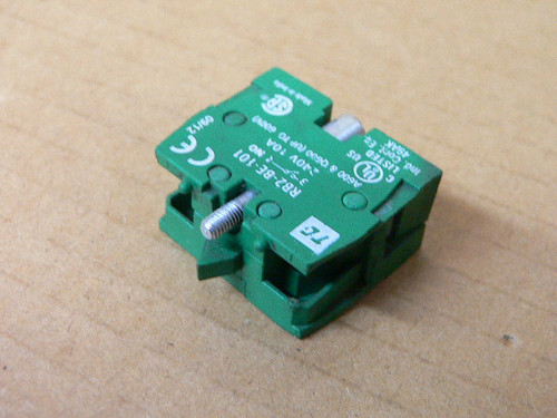 RB2-BE101 - SHAMROCK CONTACT BLOCK SWITCH,NORMALLY OPEN,STANDARD TYPe, GREEN