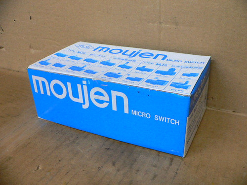 Moujen MJ2-6106 Industrial Limit Switch Roller Lever Heavy Duty