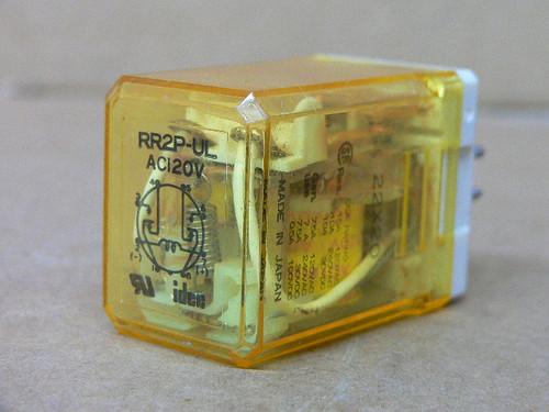 IDEC RR2P-UL RELAY 120V