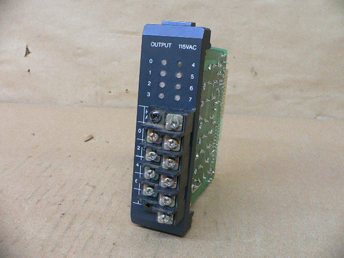 GE Fanuc IC610MDL175B 115VAC Output Module 8 Circuits