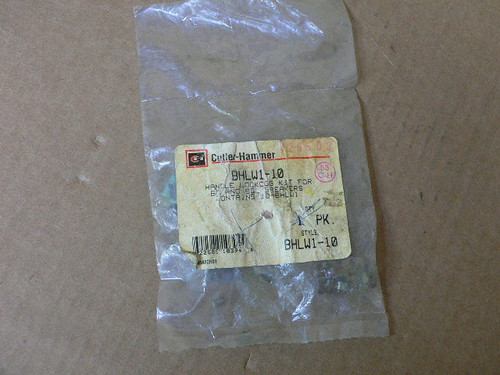 CUTLER HAMMER BHLW1-10 HANDLE LOCKDOG FOR CIRCUIT BREAKER
